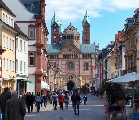 speyer-cathedral1-e1540908626667 (1)