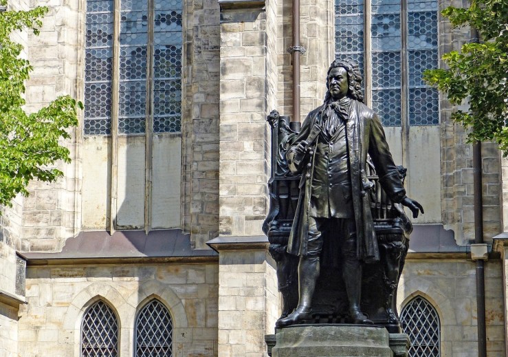 Bach statue